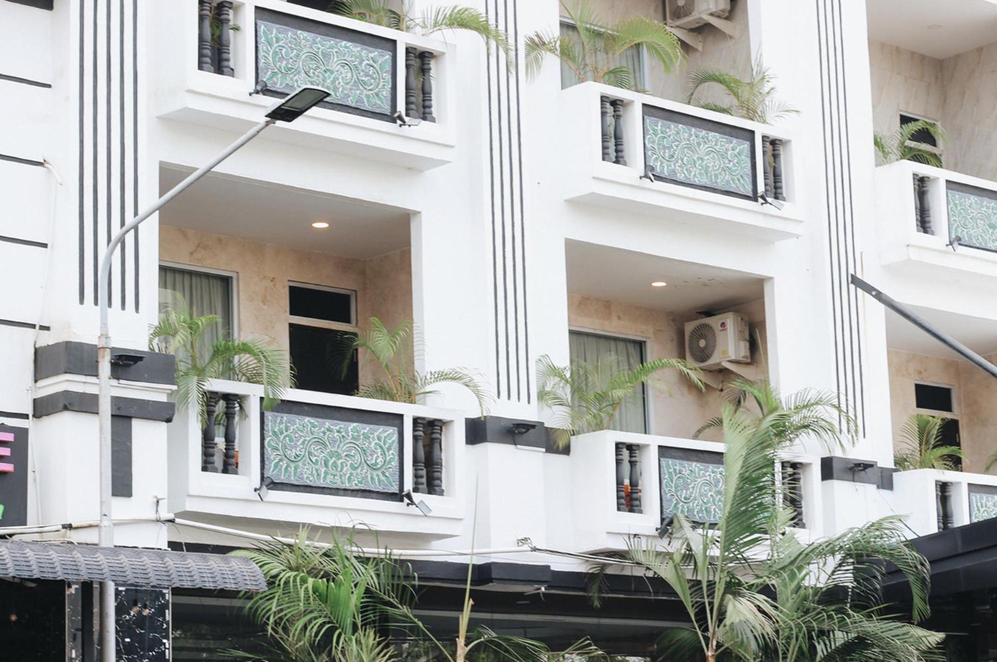 Batam Harbour Boutique Hotel & Spa Nagoya Buitenkant foto